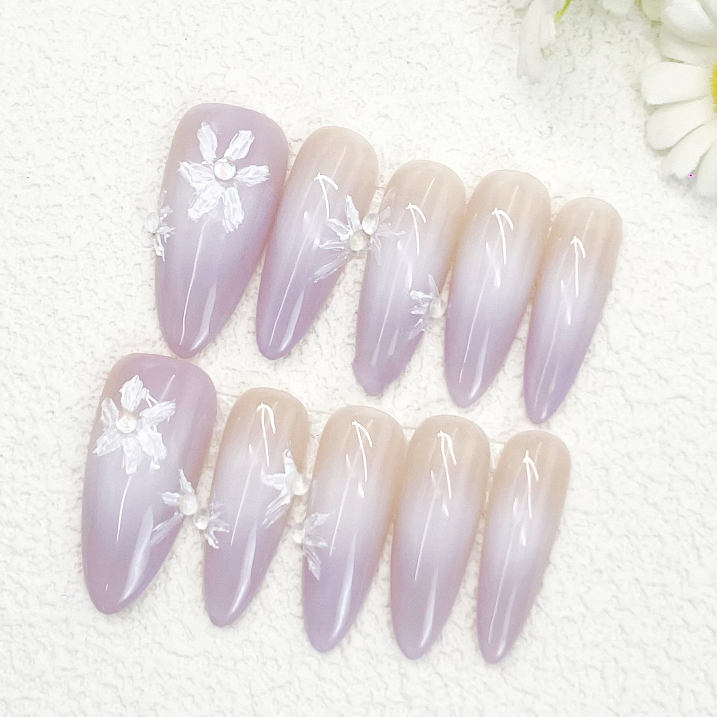 Almond Press-On Nails – Nude to Lavender Gradient with White Floral Art and Pearls, Romantic Summer Vibe Handmade Nails(181)