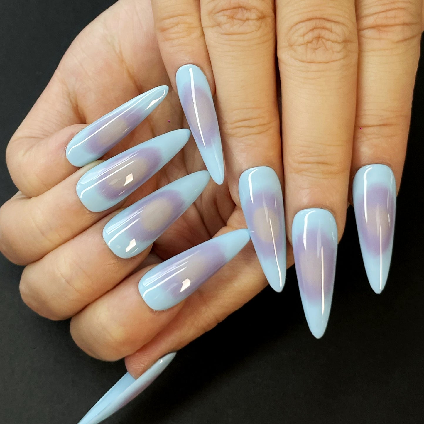 Gradient Press-On Nails – Soft Blue to Lavender Ombre with Beige Tones, Dreamy and Fresh Style for a Delicate Everyday Look(K23)
