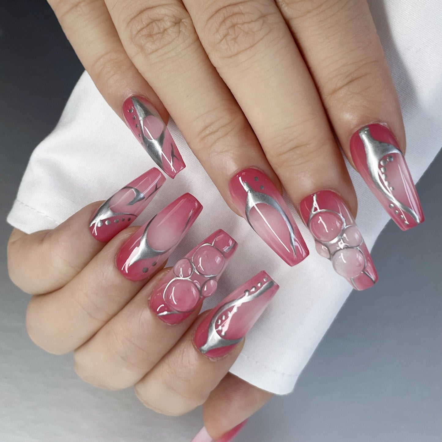 Romantic Pink Nails | Gradient Press-Ons with Heart & Silver Details(K39)