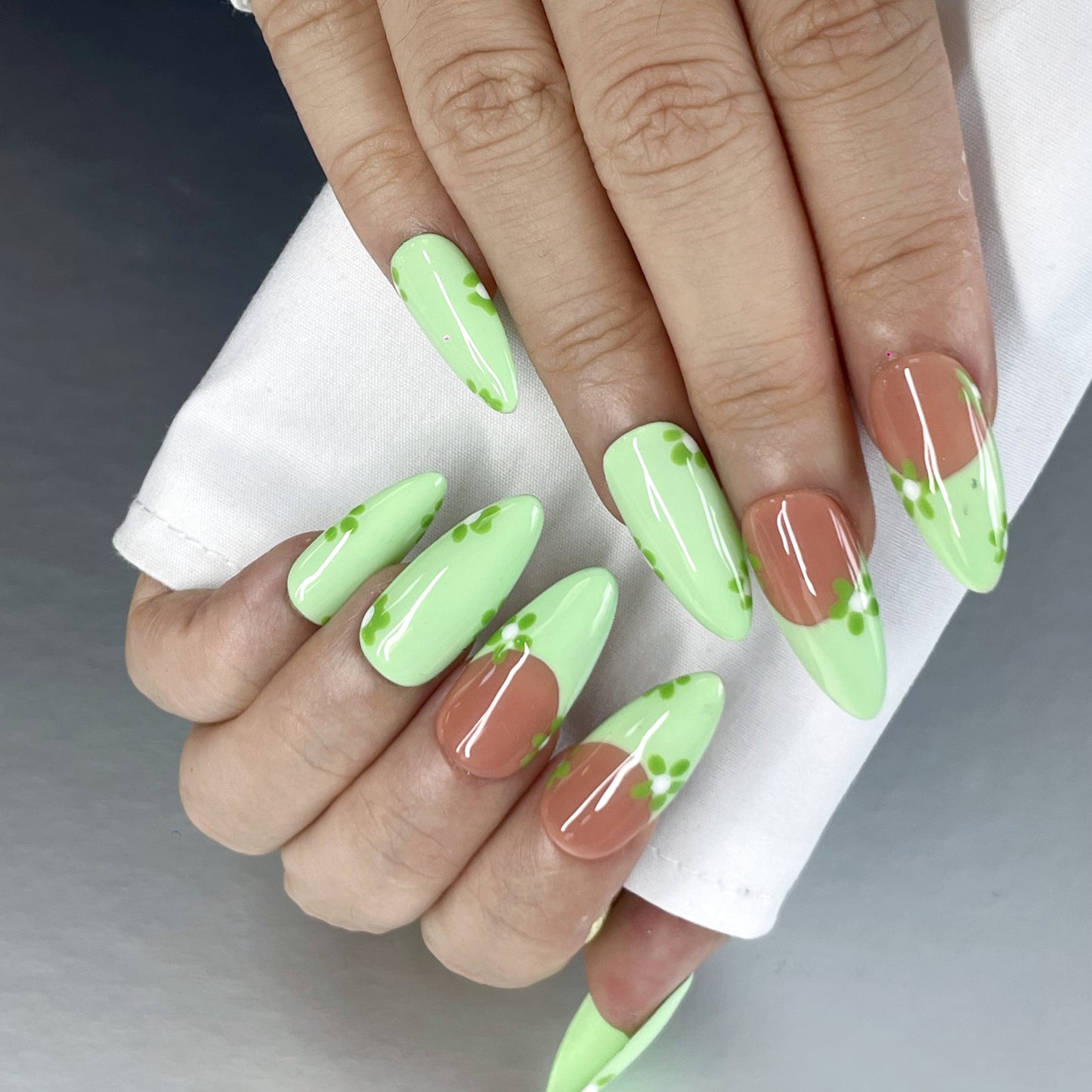 Fresh & Cute Press-Ons | Mint Base with Pink & Floral Touches(K43)