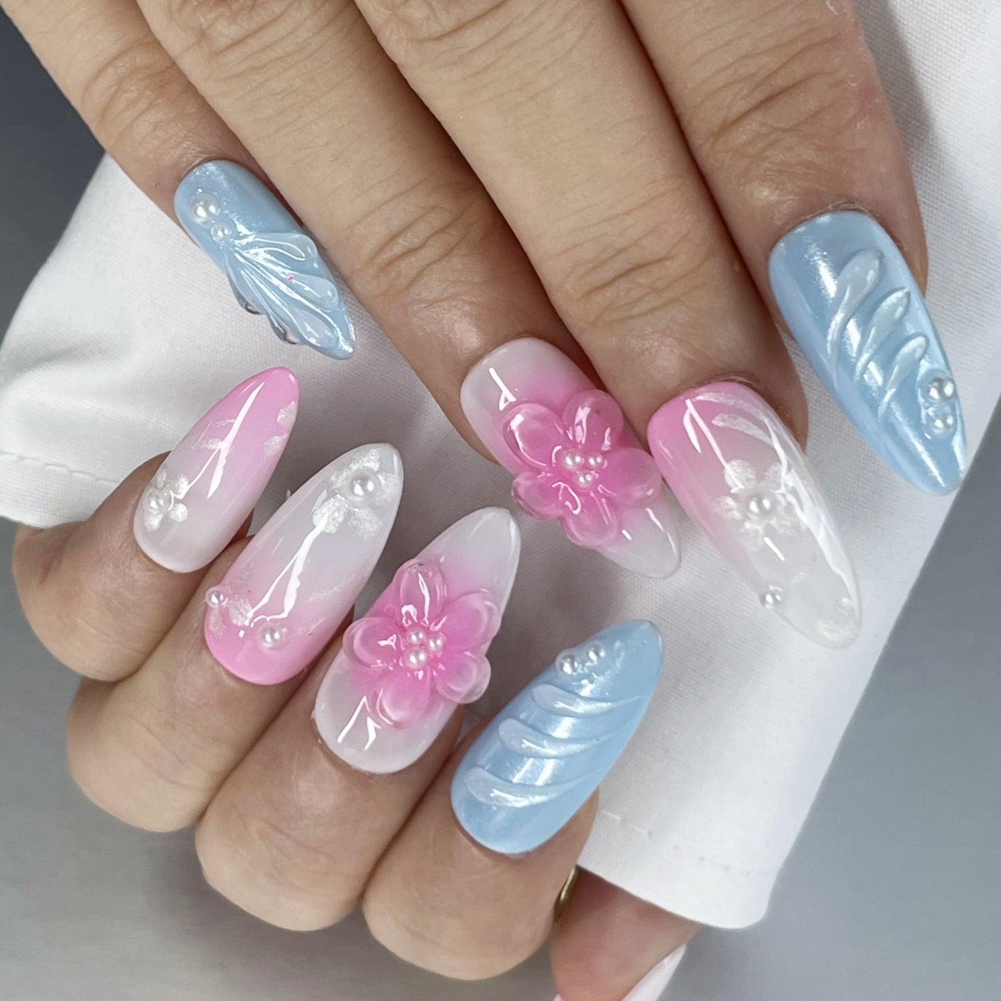 Romantic Gradient Nails – Pink, Blue & Purple with Floral Accents(K51)