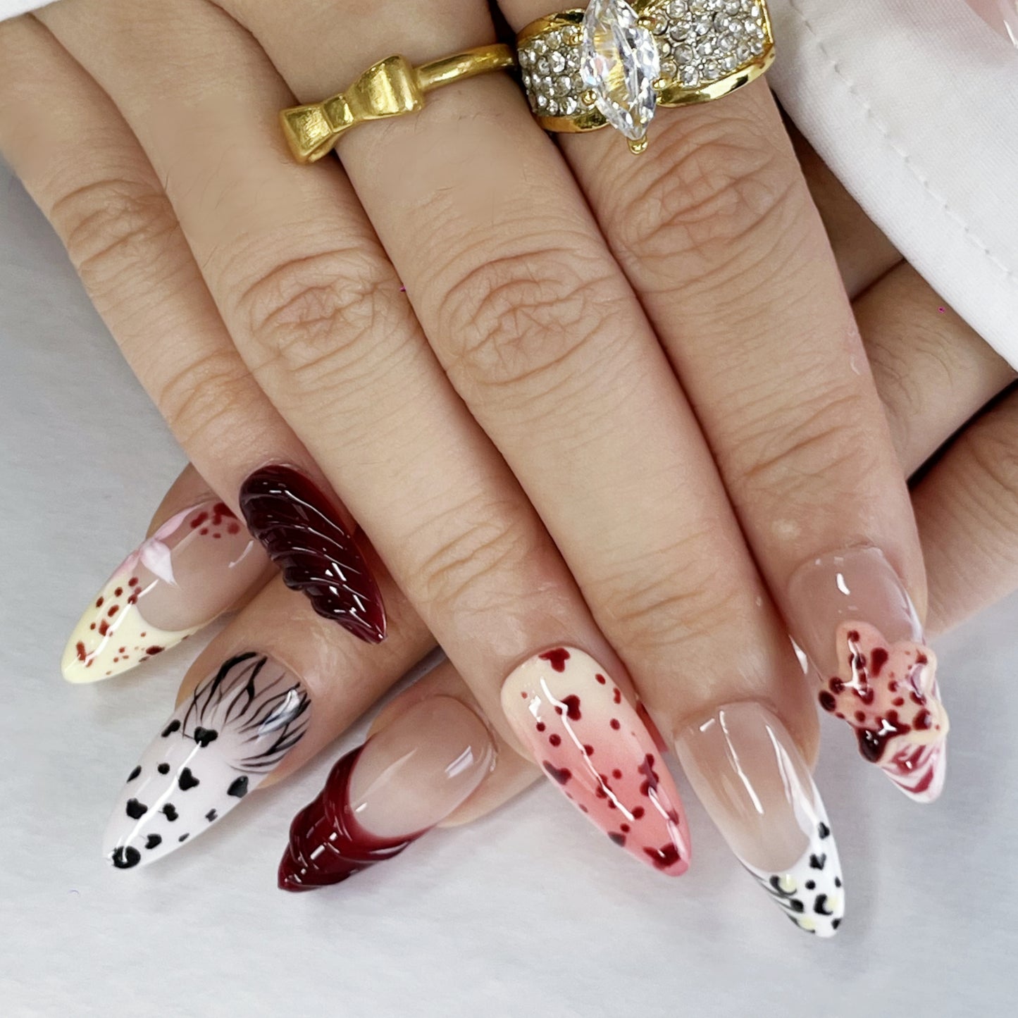 From Nude Pink to Deep Red – Playful Patterns for Every Mood(K53)