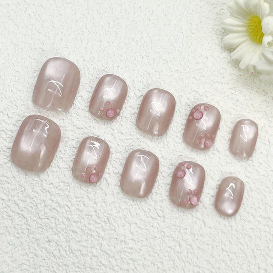 Short Press-On Nails – Soft Pink Cat Eye Design with Matching Pearl Accents, Minimalist & Sweet, Handmade Elegance(159)