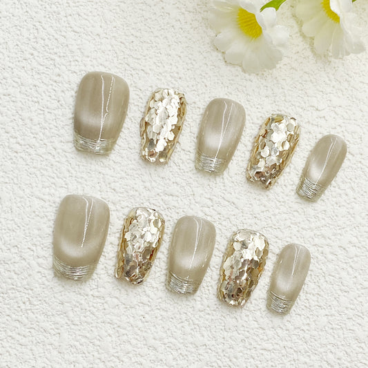 Short Square Press-On Nails – Light Grey Base with Irregular Gold Foil, Minimalist Luxe Style, Handmade Elegant Nail Set(213)