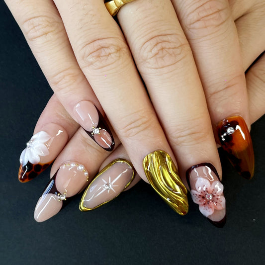 Almond Press-On Nails – Nude Pink with Brown Leopard Print, Gold Edges, Gems & 3D Flowers, Elegant Japanese-Inspired Design for Daily or Formal Wear（K29）