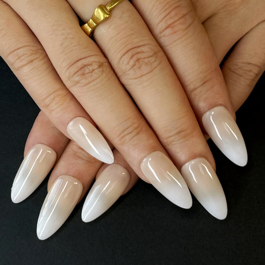 Almond Nude Gradient Press-On Nails – Elegant Beige Fade from Base to Tip, Simple and Sophisticated Look for Work, Daily Wear & Formal Occasions（K31）