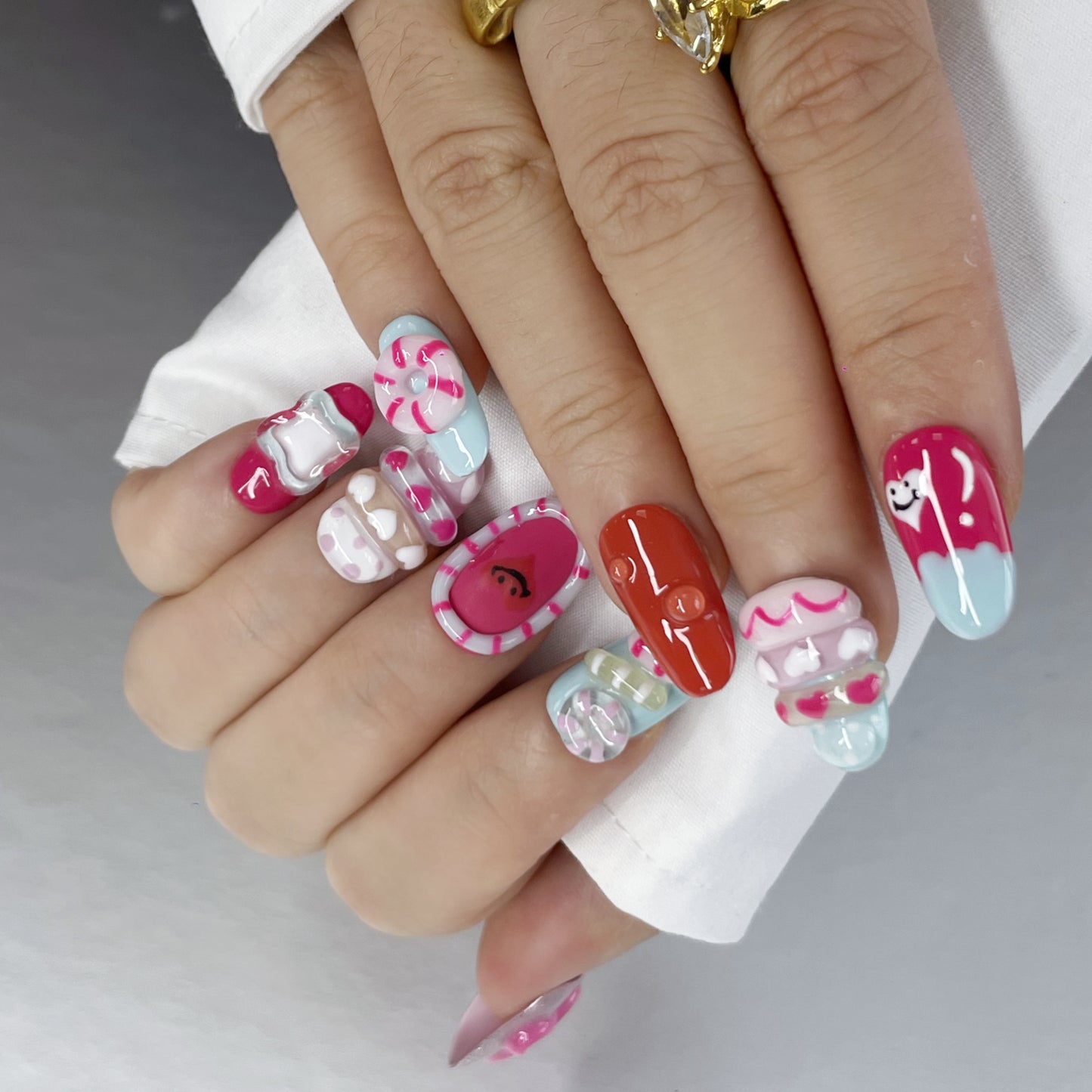 Cute & Colorful Nails | Short Press-Ons with Hearts, Candy & Flowers(K45)