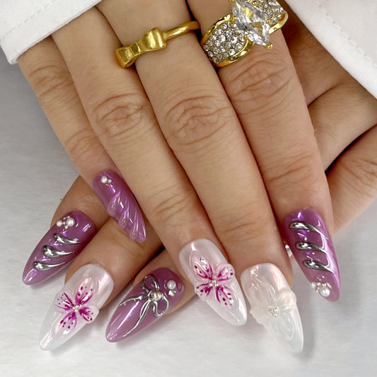 Elegant Romance: Red & White Press-On Nails with Pearls & Flowers（K56）